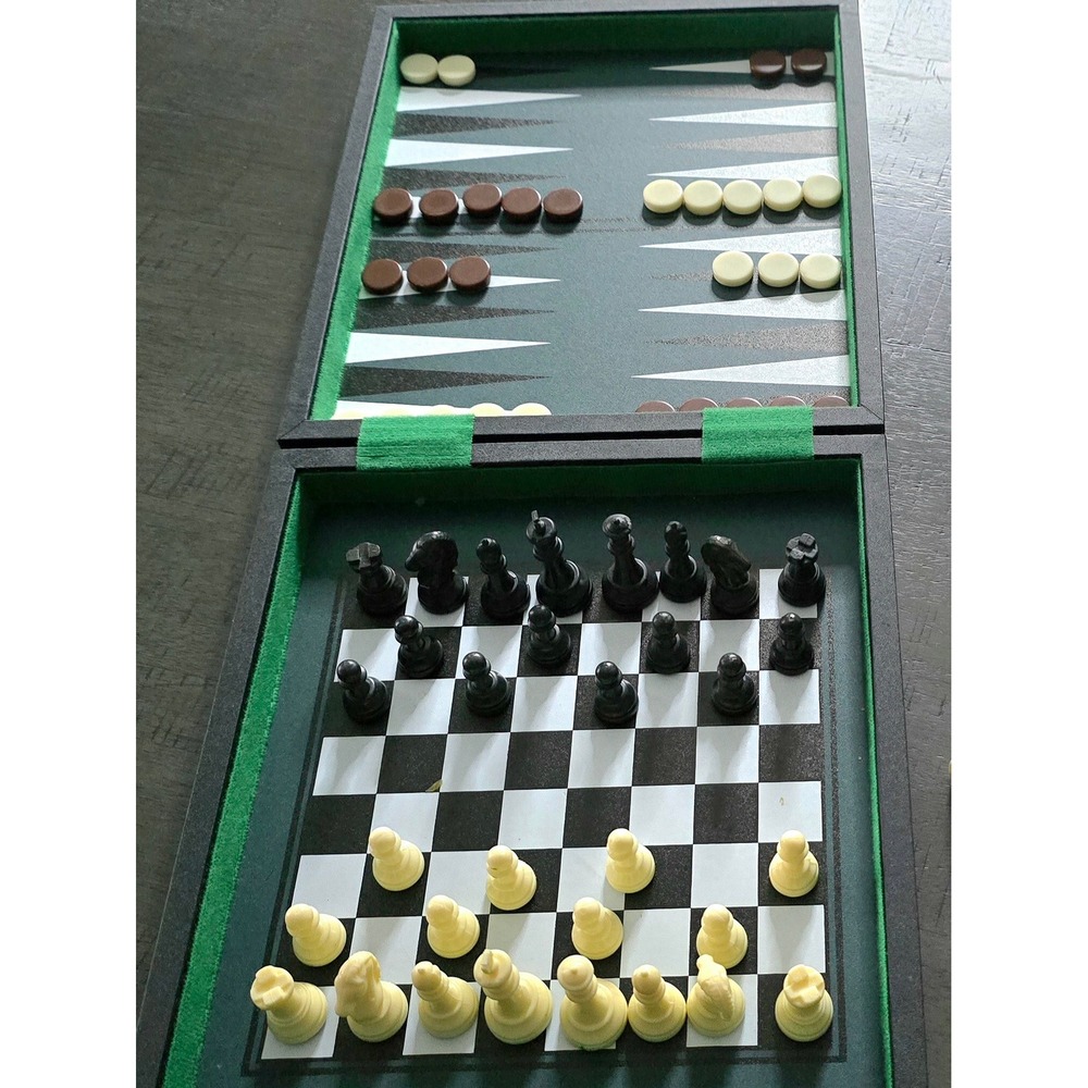 Vintage Magnetic Travel Game Set w/ Pieces‎ Compact Folding Board Portable